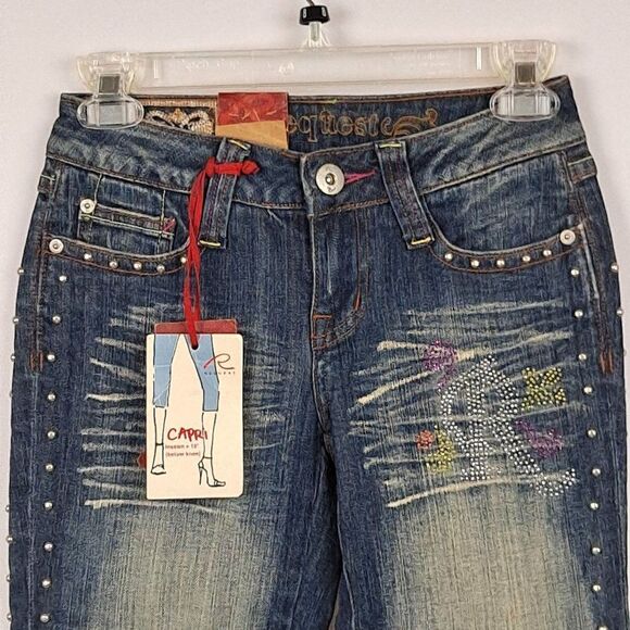 Request Juniors Capris NWT - Picture 2 of 11